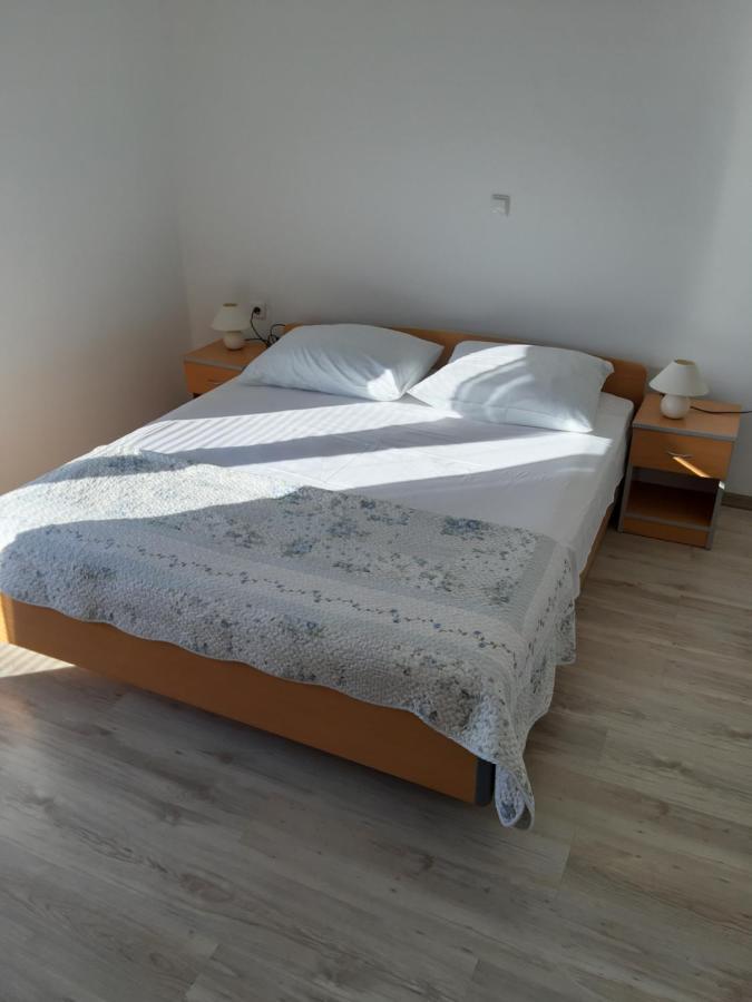 Appartement Lopar 386 Ruza I Josip Piculjan Extérieur photo